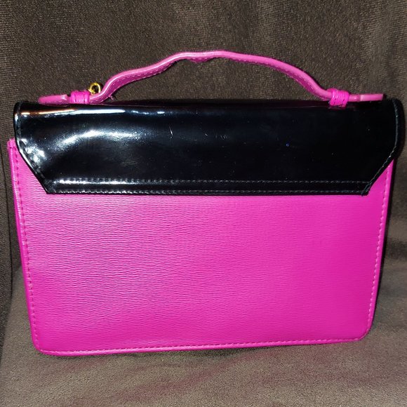 JUICY COUTURE HOT PINK AND BLACK PATENT HANDBAG / CLUTCH - LIKE NEW! - Picture 2 of 9